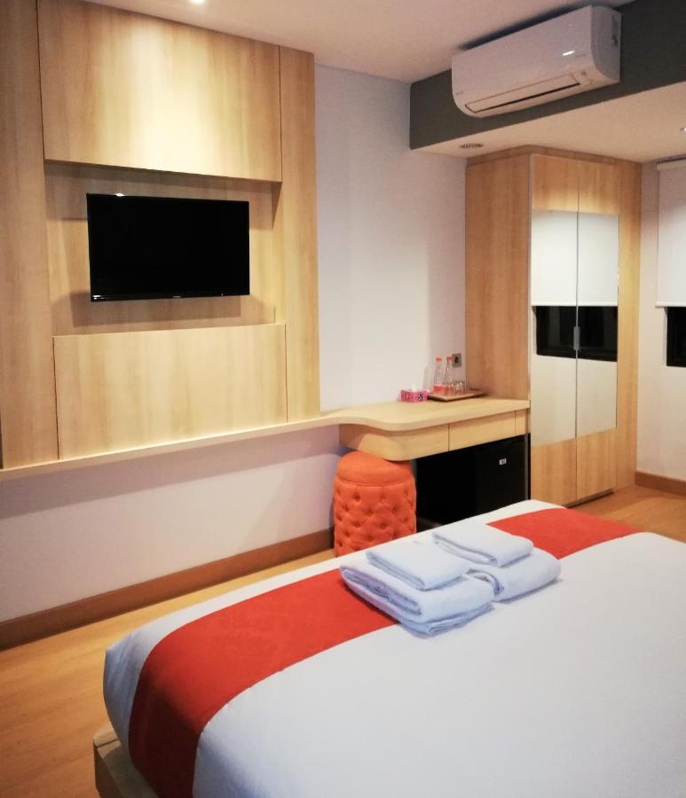 Motel The Nyaman Jakarta Exteriér fotografie